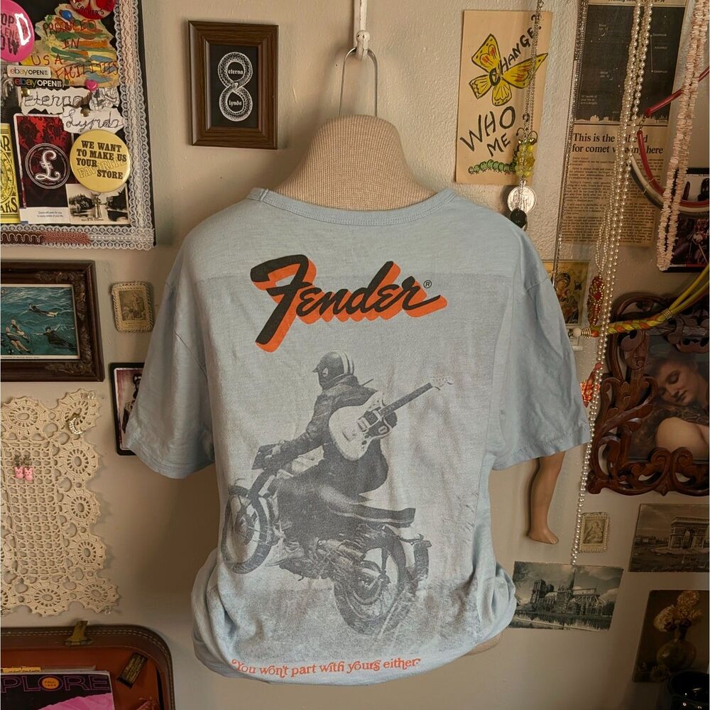 Fender Guitar Motorcycle Graphic T-Shirt Men's Medium Light Blue